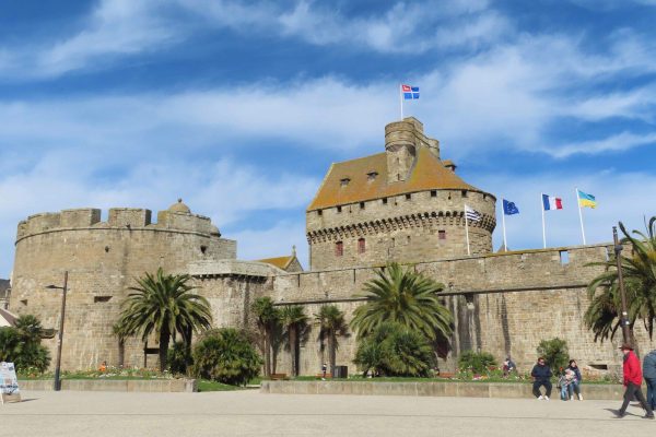 vtc rennes bretagne chauffeur privé vtc saint malo